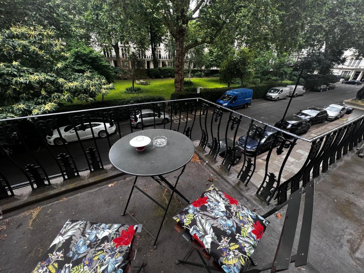 Hyde Park Studio Has Private Balcony With Tranquil Garden View London Exterior foto